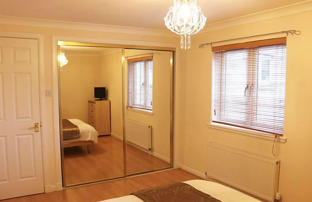 Grosvenor Gardens Hotel-1
